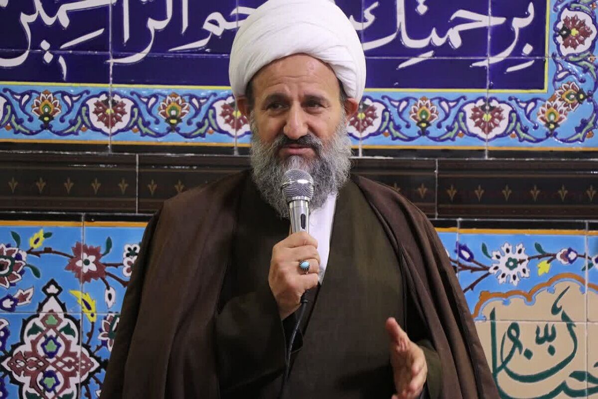 نماز چراغ راه زندگی نوجوانان است