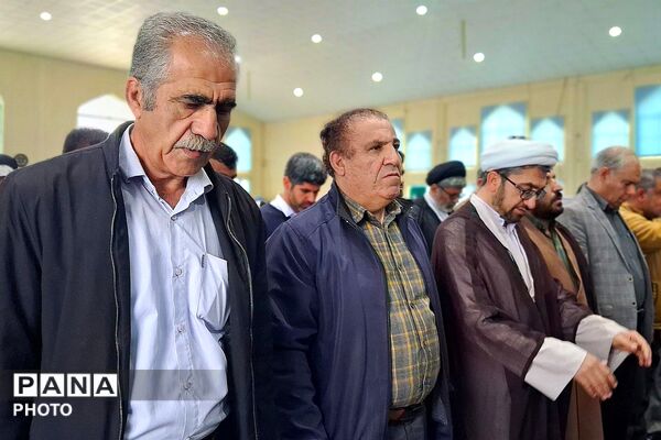 نماز عید فطر در شهرستان باشت مصلی امام خمینی (ره)
