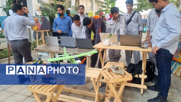 قشم میزبان آیین استانی اولیا و مربیان