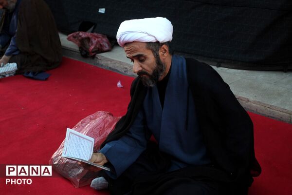 دعای عرفه در هیئت ثارالله زنجان