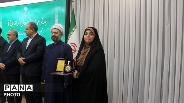 سومین جلسه شورای آموزش و پرورش آذربایجان شرقی در هفته معلم