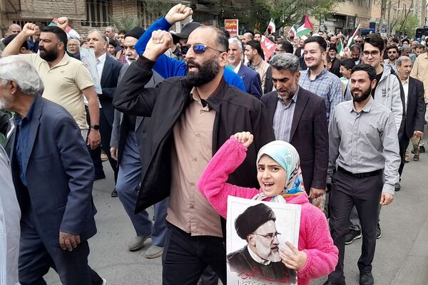 فریاد پیشوا علیه صهیونیسم در روز قدس؛ امضای طومار محکومیت و المان سازی در راهپیمایی روز قدس