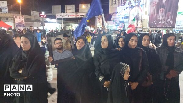 همراهی شهروندان فیروزآباد در شب‌های قرار ایستادگی