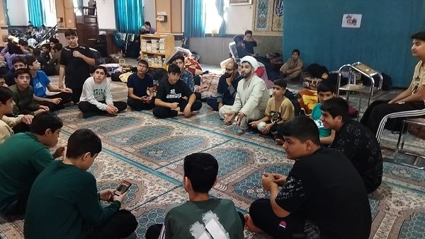 ساعتی برای تفکر 