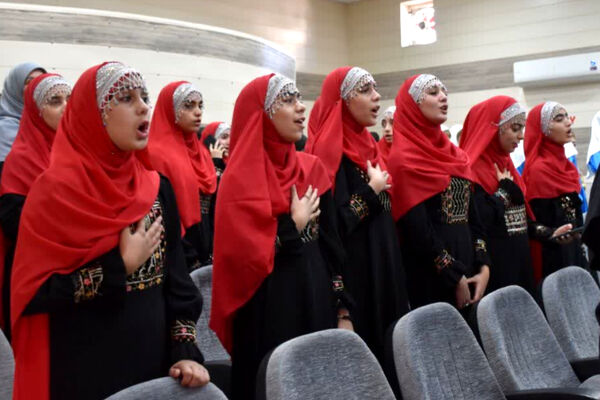 اختتامیه جشنواره استانی سرود فجر در لارستان 