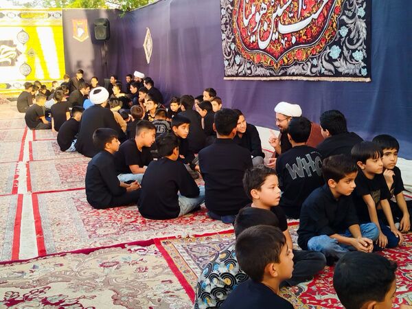 شور حسینی نوجوانان کاشمری در «انصار المهدی»