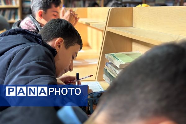 حوزه‌علمیه امام صادق(ع) میزبان پسران قرآنی اسلامشهر در مسابقات منطقه‌ای