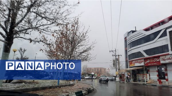 بارش نعمت‌های خداوند در آسمان مشهد