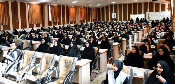 مراسم تجلیل از مدیران و رتبه‌های برتر کنکور ۱۴۰۴ در شهرستان مه‌ولات