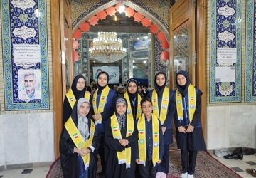 پیشتازان سازمان دانش‌آموزی اصفهان در سوگ شهید جمهور