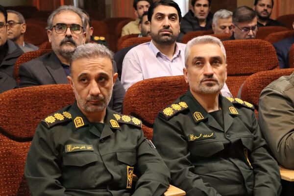 آیین اختتامیه سومین جشنواره کارمند نمونه در تراز مکتب حاج قاسم