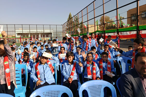 مهر را در جشن عاطفه‌ها غرق مهربانی کردند