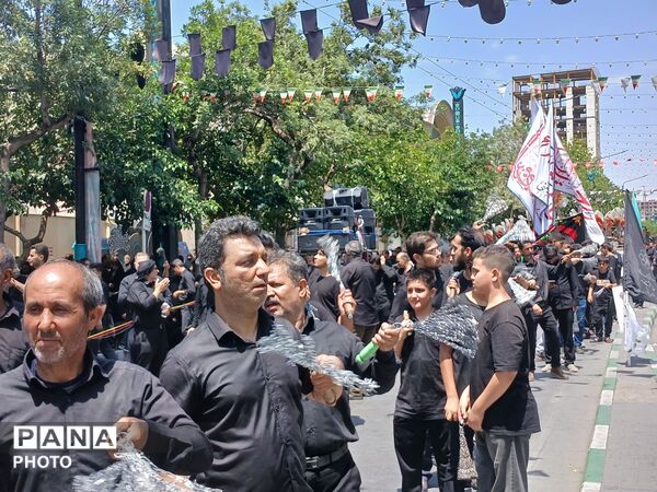 عاشورا؛ روایت دلدادگی در قاب اشک و ارادت 