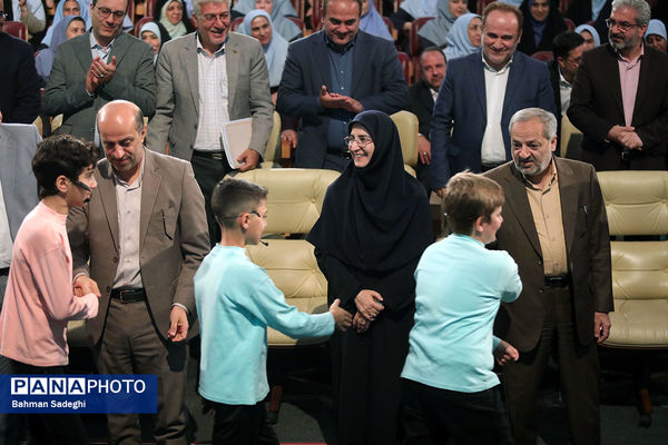 جشنواره ملی تحول در روش‌های آموزش و محیط یادگیری