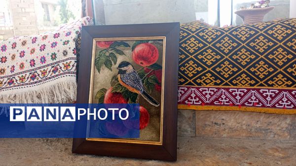 آوای هنر در هفته دولت؛ تقدیر از هنرمندان صنایع‌دستی در تپه شهدا گمنام