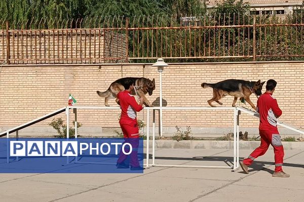 بازدید دانش‌آموزان دبستان علامه طباطبایی از جمعیت هلال‌احمر پیشوا