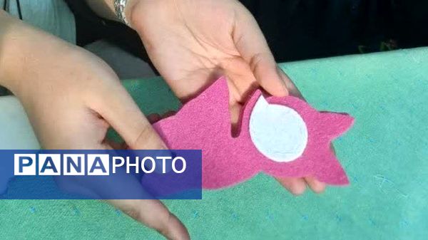 خدمت رسانی موکب سوغات و هنر دختران نوجوان مشهدی 