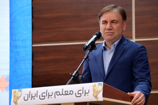 تجلیل از معلمان نمونه استان بوشهر