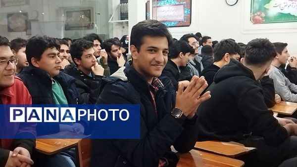 برگزاری جشن روز جوان و آغاز دهه فجر در دبیرستان شاهد ابوذر غفاری نیشابور 