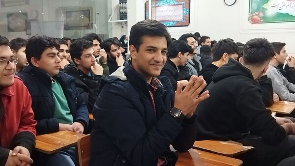 برگزاری جشن روز جوان و آغاز دهه فجر در دبیرستان شاهد ابوذر غفاری نیشابور 