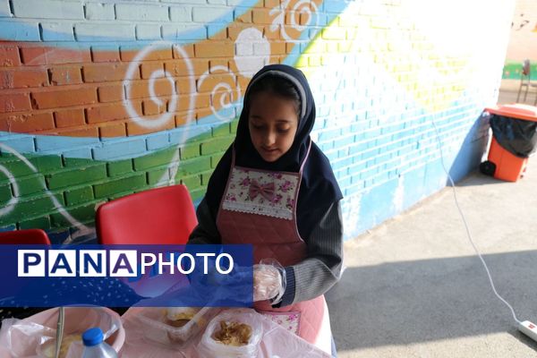 جشنواره مادر و دختری در دبستان زینبیه تبریز