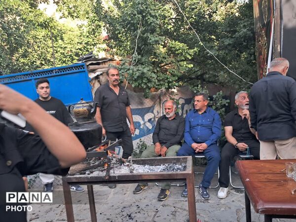 حضور پرشور مردم در عزاداری ابا عبدالله الحسین در روستای حسنکدر 