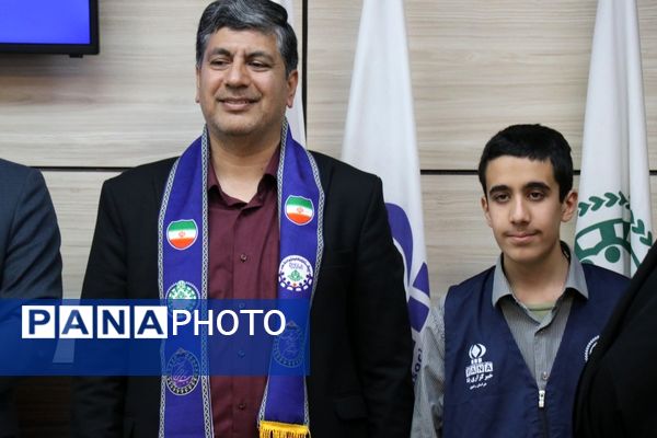 تجلیل از خبرنگاران برتر ناحیه دو مشهد با حضور مسئولان استانی