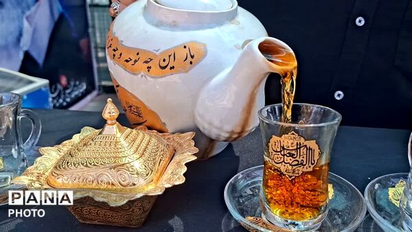 شروع خدمت رسانی به زائران امام شهید در موکب عاشقان امام شهید شهرستان ساوجبلاغ