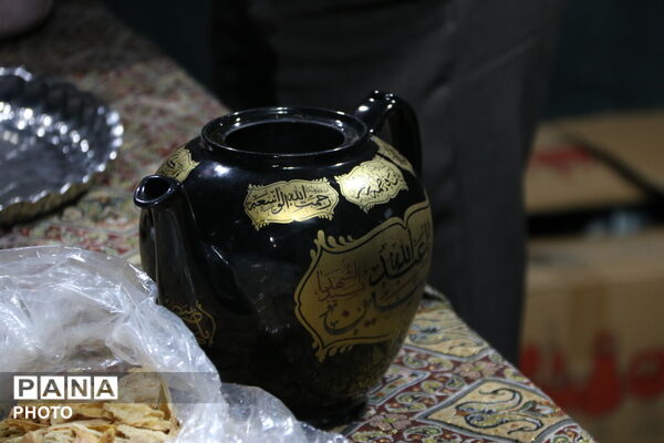 ۲۲۷ شب چای‌نذری؛ روایت خدمت موکب‌های یزد