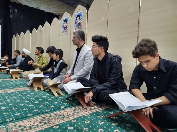 محفل انس با قرآن کریم به مناسبت شب های قدر درکاشمر