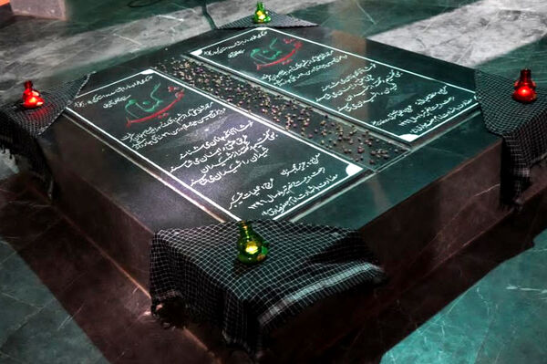 برگزاری یادواره شهدای گمنام در شیراز