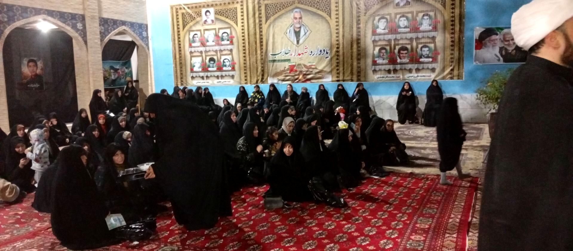 یادواره شهدای طلاب و روحانیت در حوزه علمیه آیت الله حکیم شهرستان شیروان