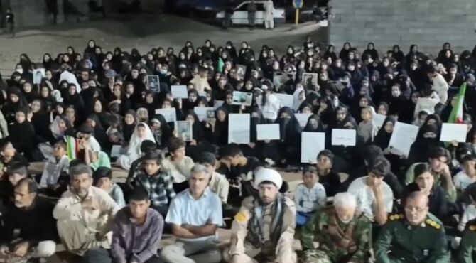 تجدید میثاق مسئولین و مردم با آرمان‌های انقلاب