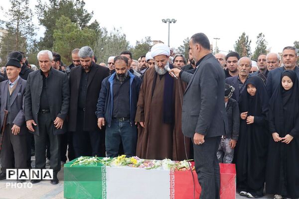 قرچک میزبانِ پیکر خادمِ شهید 