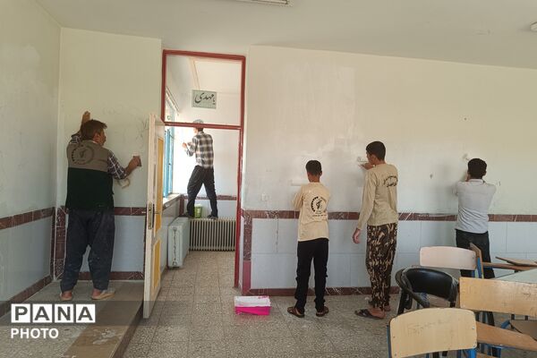 دانش‌آموزان جهادی شهرستان بن به استقبال سال تحصیلی جدید رفتند