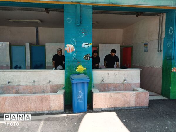 دبستان معراج منطقه ۱۰ پایگاه خدمت‌رسانی زائران تشییع رهبر شهید 