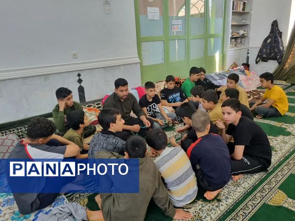 حلقه‌های صالحین اعتکاف در شهرستان خلیل‌آباد 