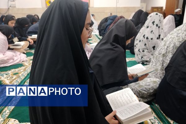 افتتاحیه هیئت هفتگی دانش‌آموزی 