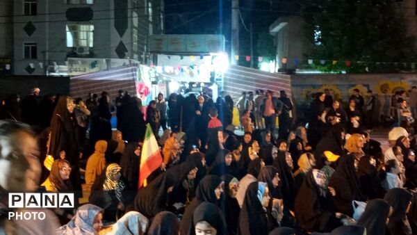جشن عید سعید غدیر در شب های مقاومت و حماسه در دبیرستان  پسرانه عرفان ناحیه ۷ مشهد  