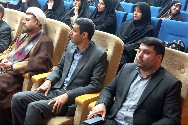 کارگاه مهارت افزایی و ترویج فرهنگ نماز ویژه معاونین پرورشی قرچک