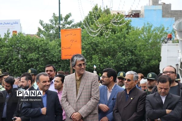 حضور مسئولان آموزش و پرورش خراسان رضوی در راهپیمایی روز قدس مشهد