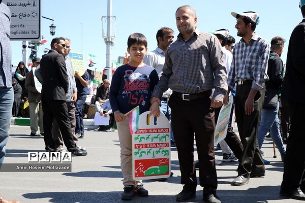 حضور کودکان در راهپیمایی روز قدس