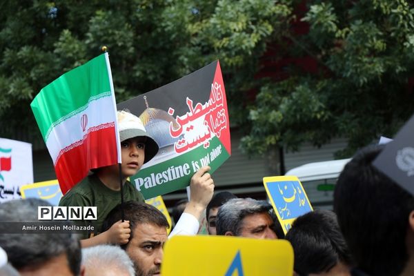 حضور کودکان در راهپیمایی روز قدس