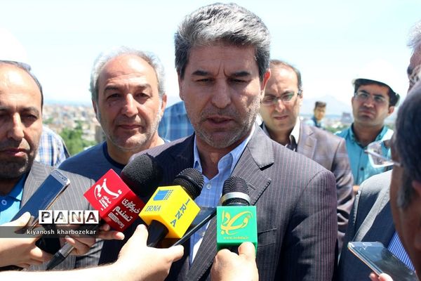 بازدید استاندار آذربایجان غربی از پروژه بیمارستان فوق تخصصی زنان ارومیه