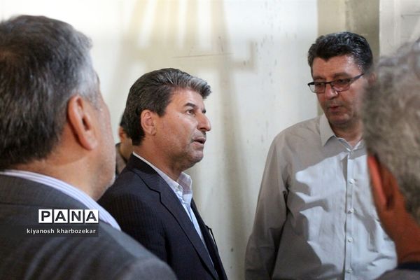 بازدید استاندار آذربایجان غربی از پروژه بیمارستان فوق تخصصی زنان ارومیه