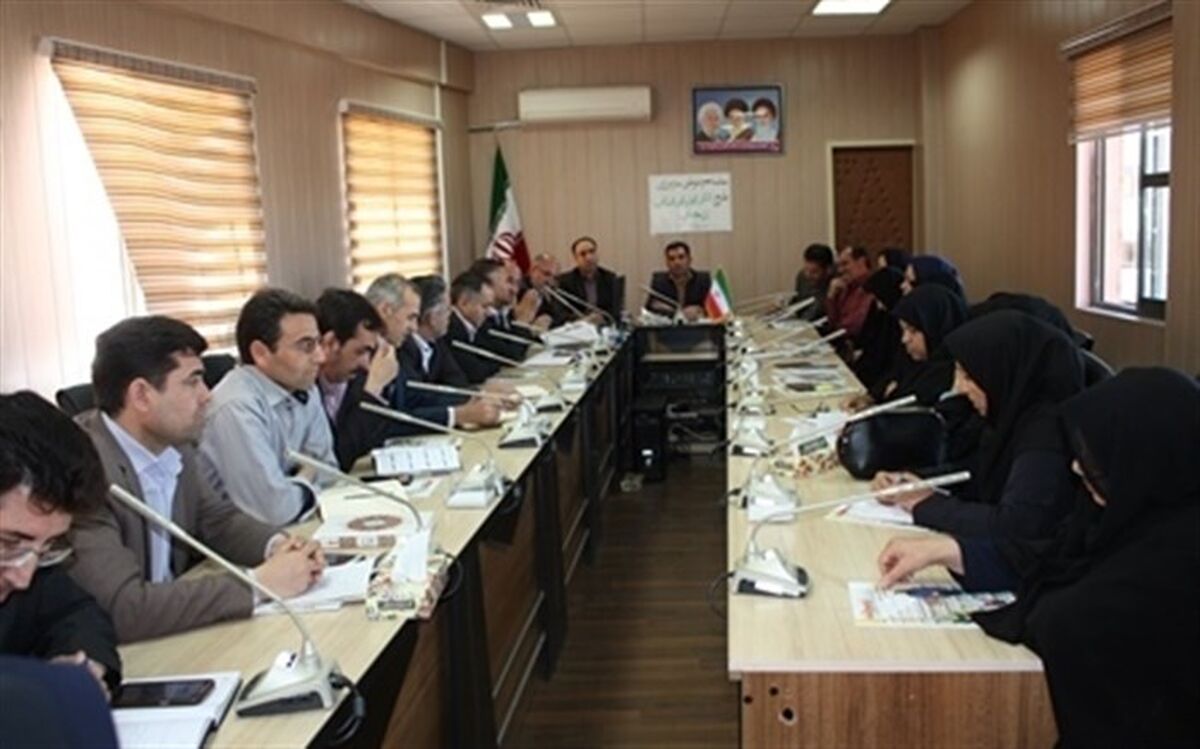 خانواده تأثیرگذارترین نهاد اجتماعی برفرایند تربیت است