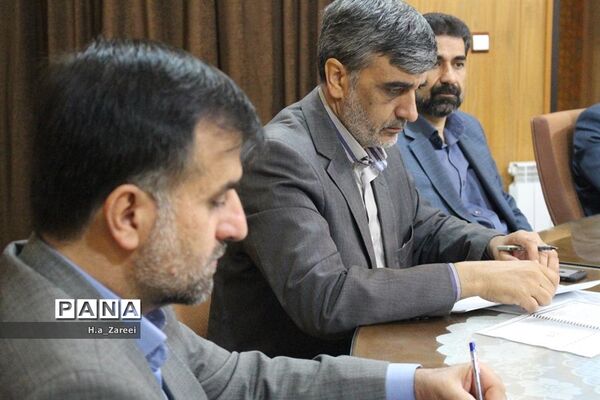 جلسه شورای برنامه ریزی سازمان دانش آموزی اصفهان