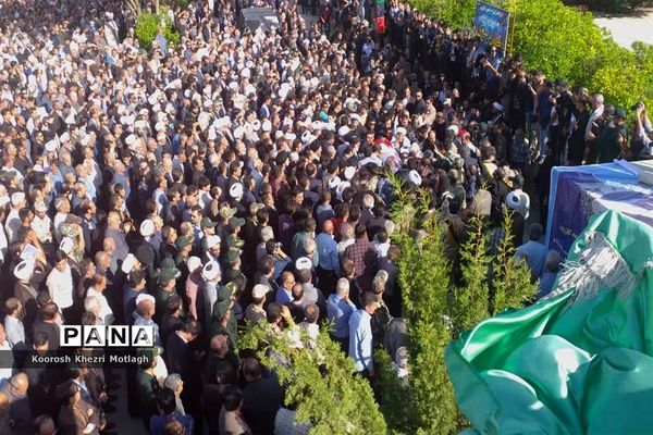 مراسم تشییع پیکر امام جمعه شهرستان کازرون