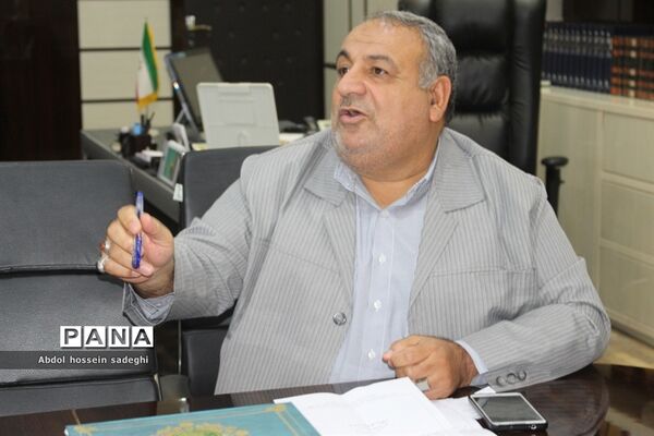 جلسه کار گروه استانی لباس فرم دانش‌آموزی استان بوشهر