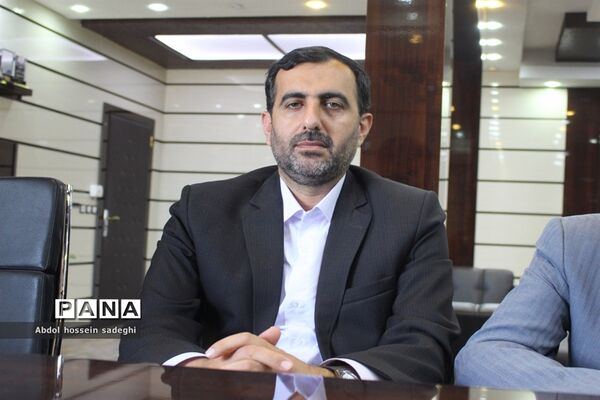 جلسه کار گروه استانی لباس فرم دانش‌آموزی استان بوشهر